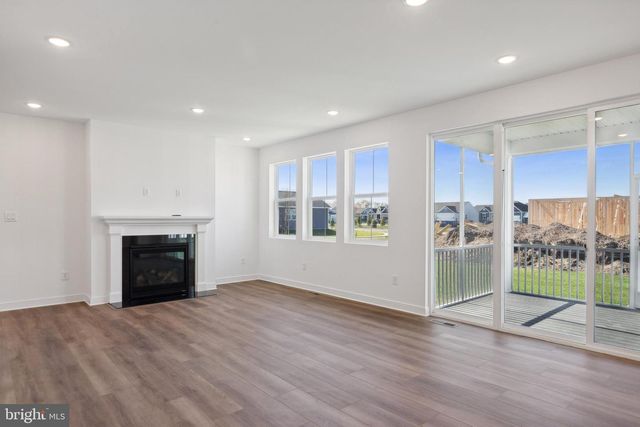 24206 BLUELINE LN, Millville, DE 19967