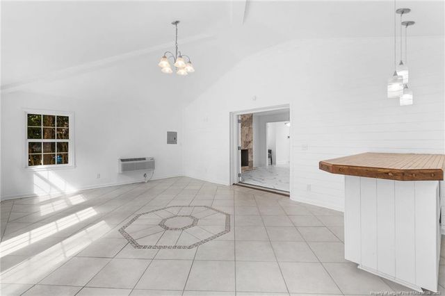 2513 Colgate Drive, Fayetteville, NC 28304