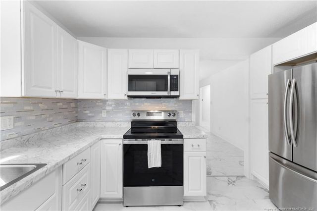 2513 Colgate Drive, Fayetteville, NC 28304