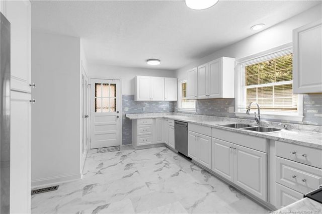 2513 Colgate Drive, Fayetteville, NC 28304