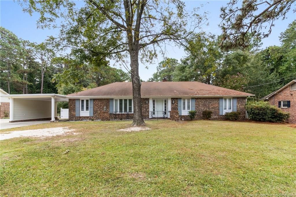 2513 Colgate Drive, Fayetteville, NC 28304