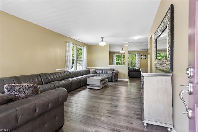 219 Dogwood RD, Yorktown, VA 23690