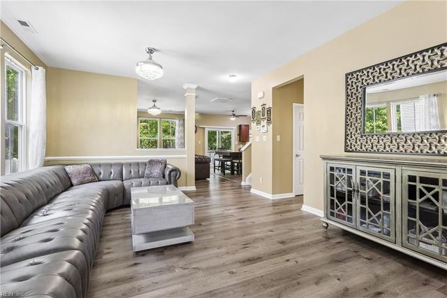 219 Dogwood RD, Yorktown, VA 23690