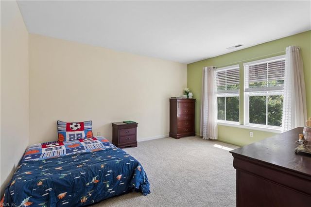 219 Dogwood RD, Yorktown, VA 23690