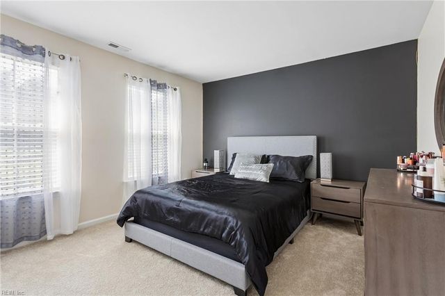 219 Dogwood RD, Yorktown, VA 23690