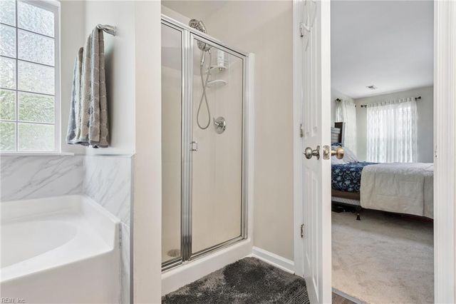219 Dogwood RD, Yorktown, VA 23690
