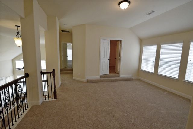 1031 River Rock Way, Carrollton, TX 75010