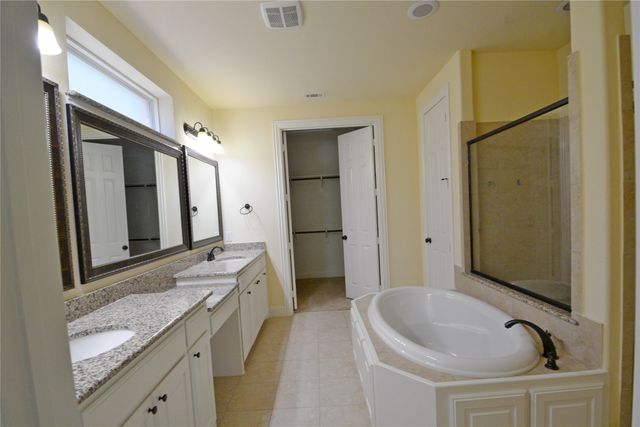 1031 River Rock Way, Carrollton, TX 75010