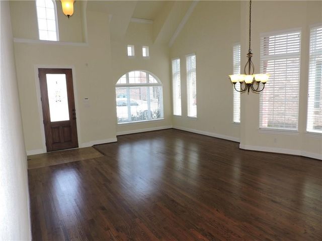 1031 River Rock Way, Carrollton, TX 75010