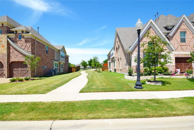 1031 River Rock Way, Carrollton, TX 75010