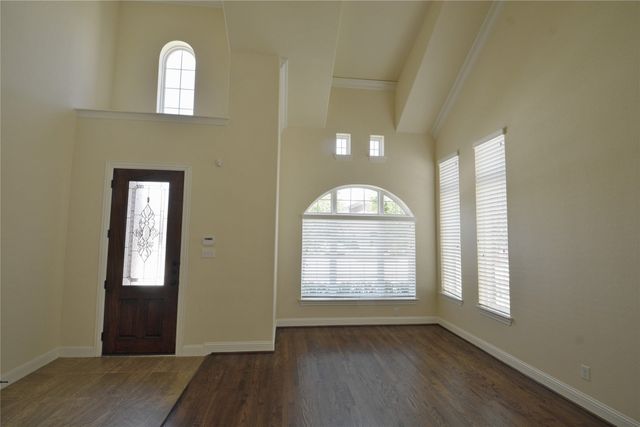 1031 River Rock Way, Carrollton, TX 75010