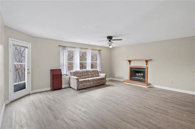 1011 Lakecrest Road, Lawrence, KS 66049