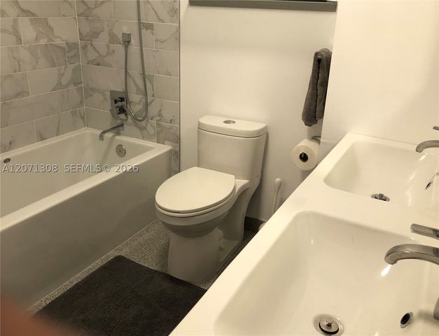 7801 NE 4th Ct 315, Miami, FL 33138