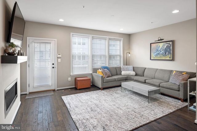 1310 JACKSON ST, Baltimore, MD 21230