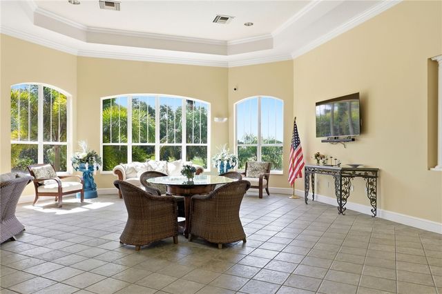 5045 Fairways Circle D105, Vero Beach, FL 32967