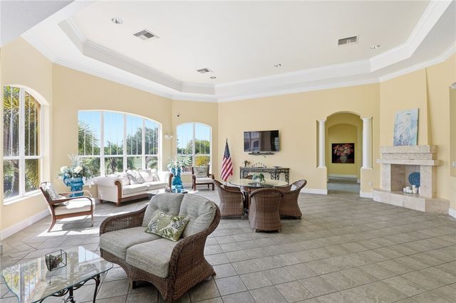 5045 Fairways Circle D105, Vero Beach, FL 32967