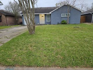 415 Bellmar Lane, Friendswood, TX 77546