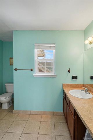 1827 Gilmore Street, Howell, MI 48855