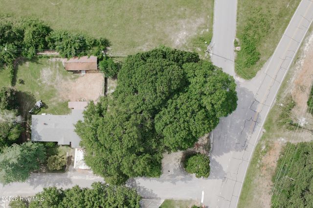 111 Carroll Avenue W, New Ellenton, SC 29809