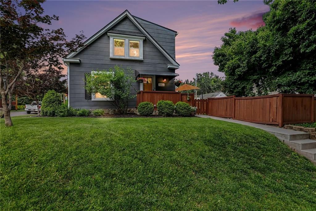 5901 Rockhill Road, Kansas City, MO 64110