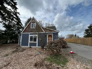 10522 22nd Avenue E, Tacoma, WA 98445