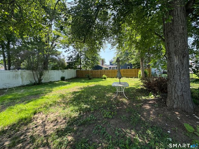 25 Montrose Street, Hartford, CT 06106
