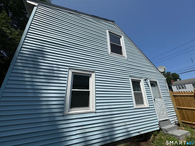 25 Montrose Street, Hartford, CT 06106