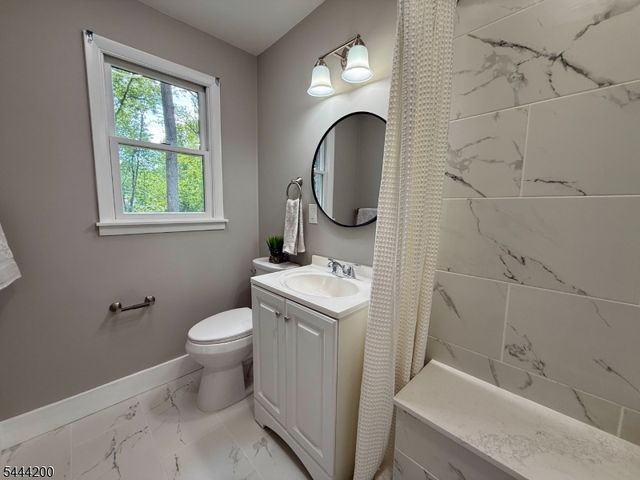 67 Tudor Ln, Berkeley Heights Twp., NJ 07922