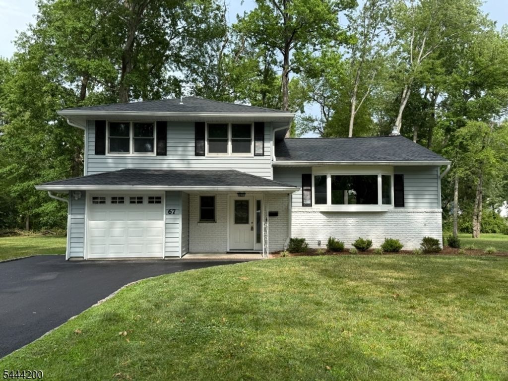 67 Tudor Ln, Berkeley Heights Twp., NJ 07922