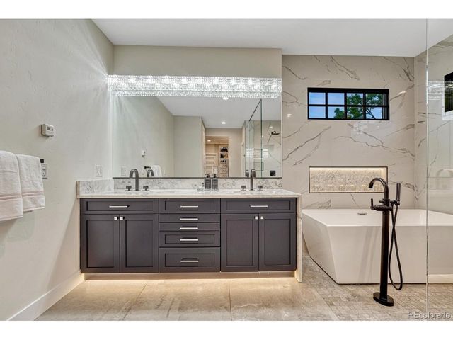 6234 Nautique Cir, Larkspur, CO 80118