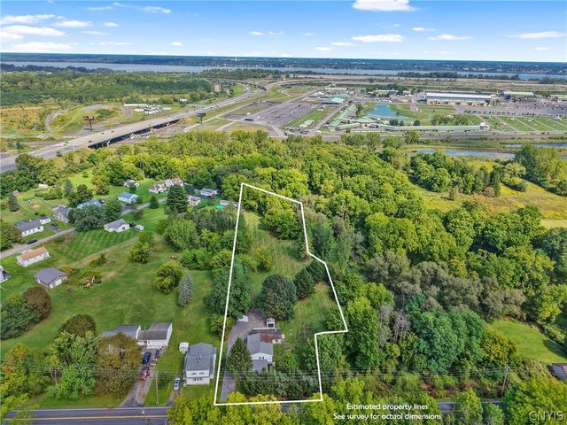 348 Gere Lock Road, Camillus, NY 13209