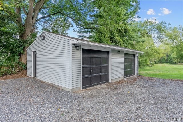 348 Gere Lock Road, Camillus, NY 13209