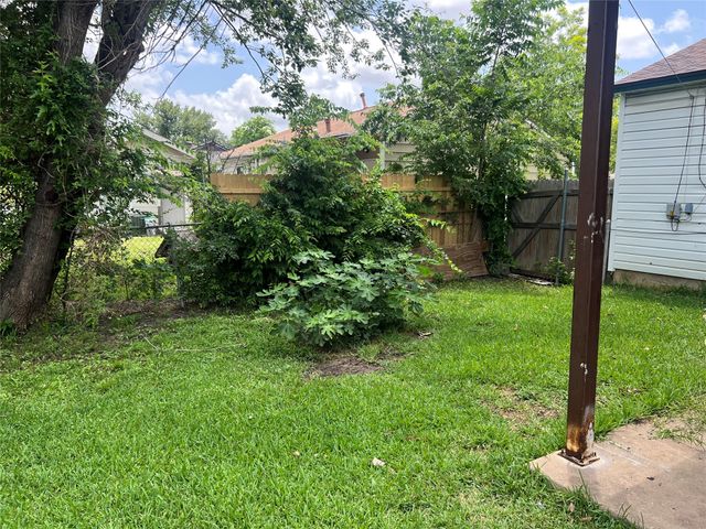 2124 Camden Drive, Garland, TX 75041