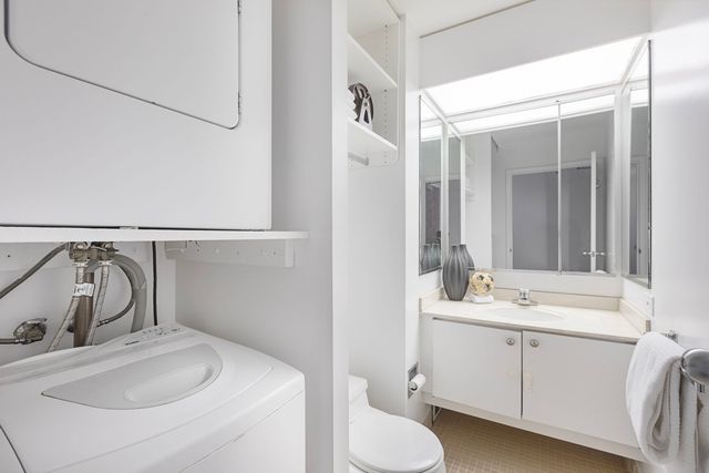 155 N Harbor Drive 4007, Chicago, IL 60601