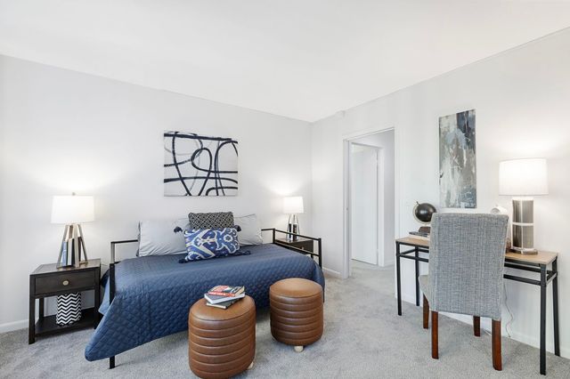 155 N Harbor Drive 4007, Chicago, IL 60601