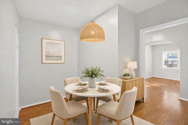 1305 ORREN ST NE, Washington, DC 20002