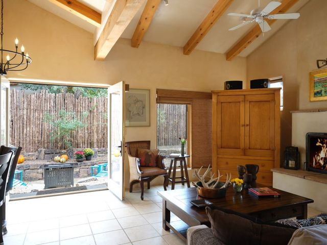 129 Bob Street, Santa Fe, NM 87501
