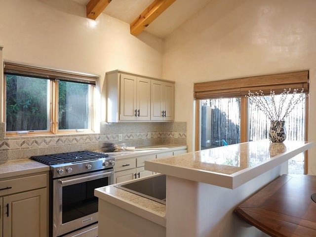 129 Bob Street, Santa Fe, NM 87501