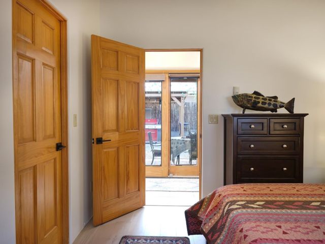 129 Bob Street, Santa Fe, NM 87501