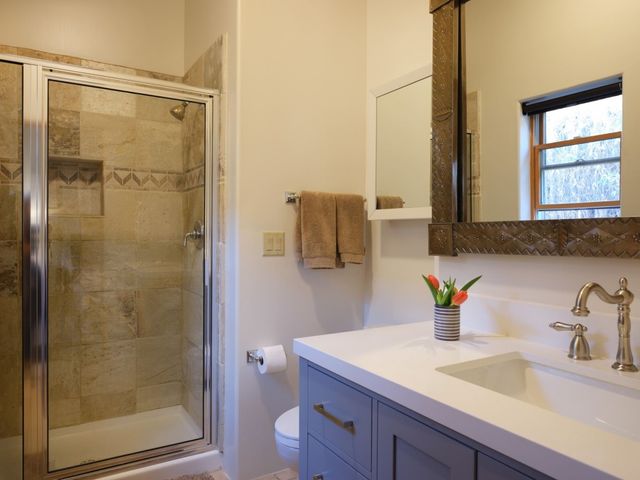 129 Bob Street, Santa Fe, NM 87501