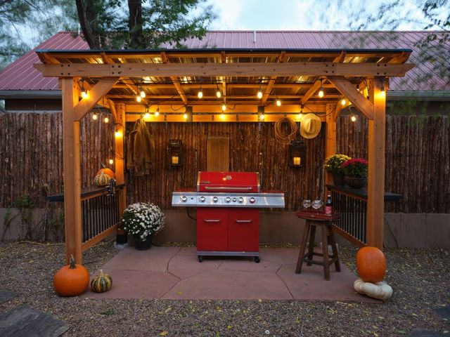 129 Bob Street, Santa Fe, NM 87501