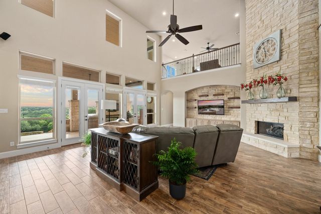 204 Wilderness TRL, Georgetown, TX 78633
