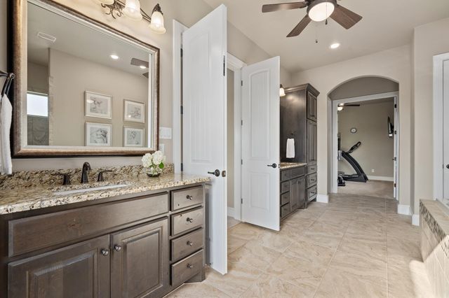 204 Wilderness TRL, Georgetown, TX 78633