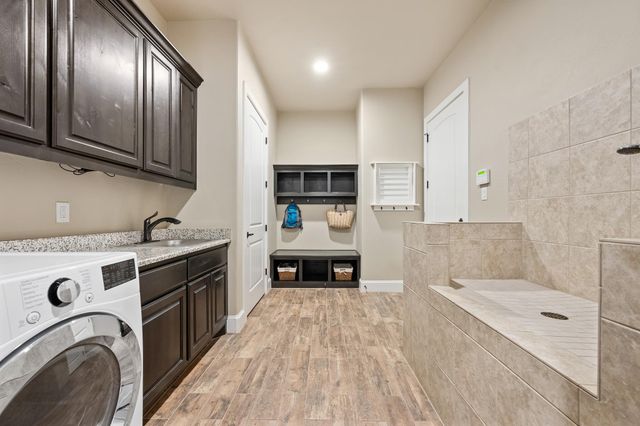 204 Wilderness TRL, Georgetown, TX 78633