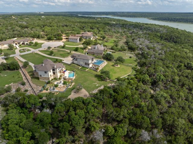 204 Wilderness TRL, Georgetown, TX 78633