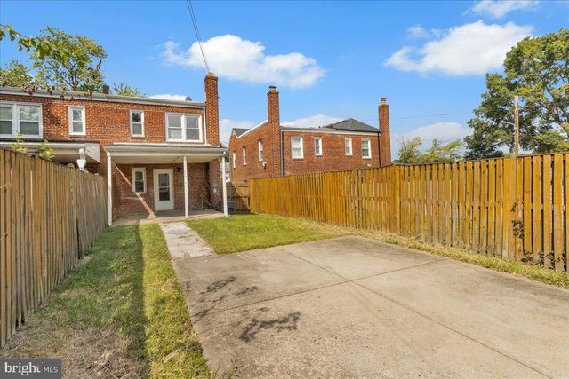 1193 46TH PL SE, Washington, DC 20019