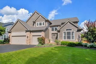 2925 Andrus Drive, West Chicago, IL 60185