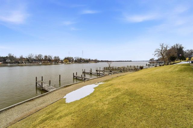 2490 STROEBE ISLAND DRIVE, Appleton, WI 54914