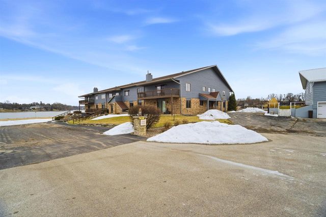 2490 STROEBE ISLAND DRIVE, Appleton, WI 54914