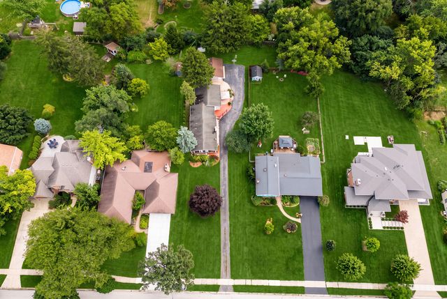 5807 Fairmount Avenue, Downers Grove, IL 60516